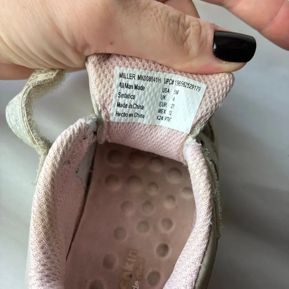 Stride Rite Miller Sneakers Girls 5M Champagne Gold Metallic Toddler Shoes